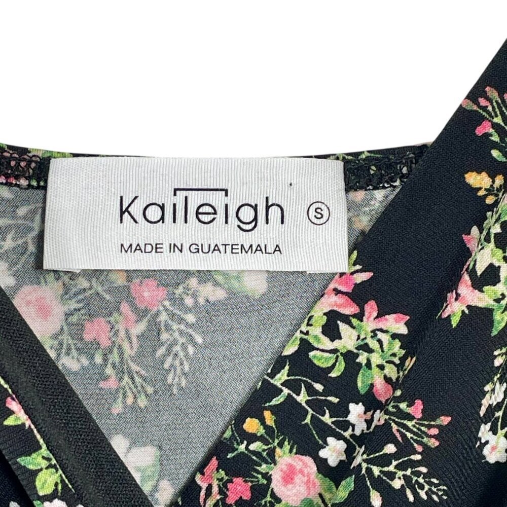 NWOT Black Floral Wide Leg Crop Jumpsuit Faux Wrap Strappy Small - Picture 5 of 12